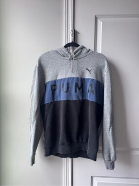 Puma Men's Gray, Blue, and Black Colorblock Hoodie